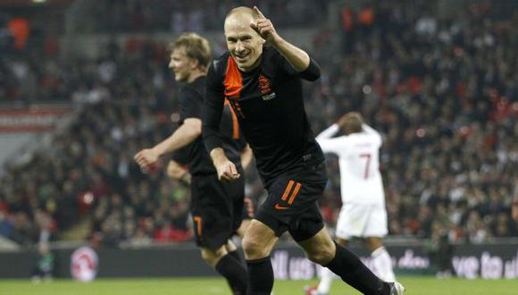 Robben fue la figura de la cancha. (Reuters/YouTube)