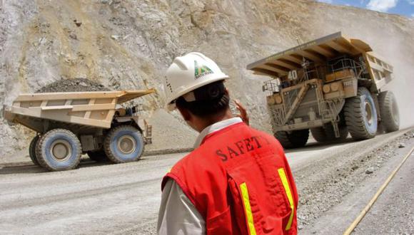 Seguridad. Sector minero alerta que se busca cambiar las reglas de juego a los inversionistas. (Bloomberg)
