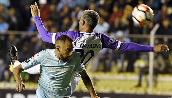 Bolívar visita este miércoles a Defensor Sporting en busca de un milagro que lo mantenga en la Copa Libertadores. (Foto: AFP)