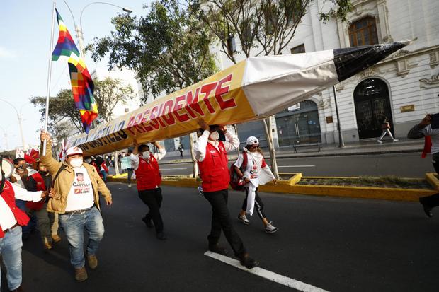 Amor a los chicharrones en Perú Libre. (Fotos: Eduardo Cavero / @photo.gec)