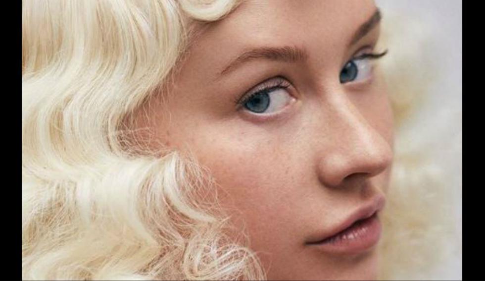 Christina Aguilera en una sesión de fotos para la revista Paper. Por primera vez, ella se luce al natural. (Instagram/@xtina)