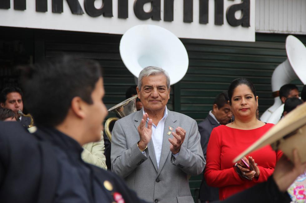 Alcalde Elidio Espinoza no participará del desfile por Fiestas Patrias.