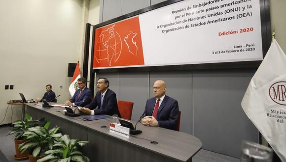 Vizcarra participó en la reunión de embajadores acreditados por el Perú ante la ONU y la OEA (Presidencia).
