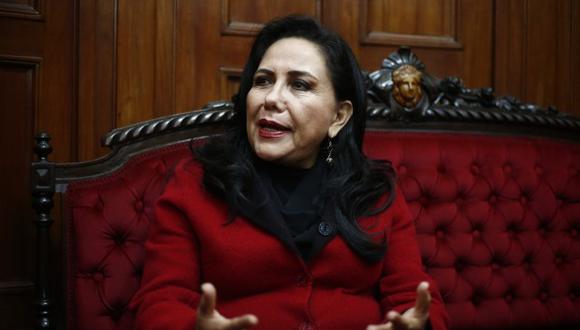 Ministra de la Mujer, Gloria Montenegro, denuncia “irregularidades” en caso de presunta violación de menor. (Foto: GEC)