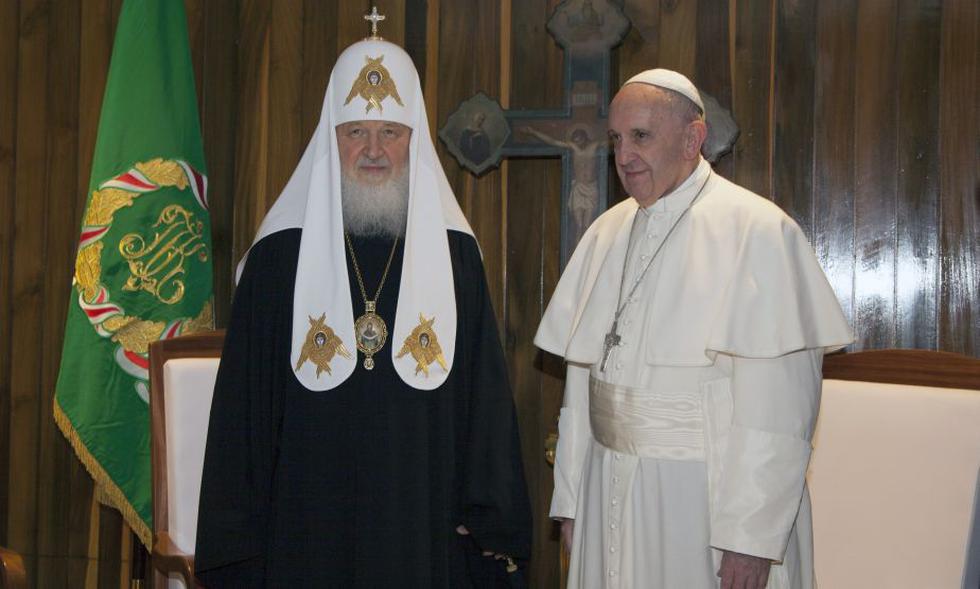 El patriarca Kirill se reúne con el papa Francisco. (AFP)