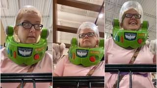 Mucho Toy Story: Mujer utiliza un casco de Buzz Lightyear para ir a tienda durante la cuarentena