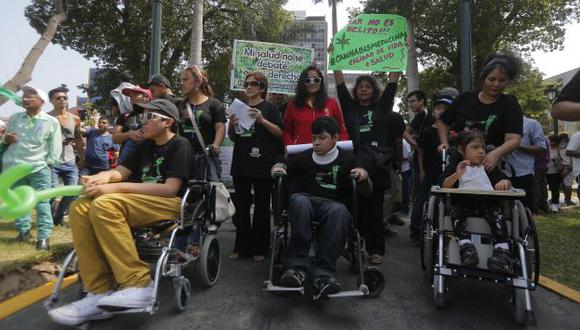 Convocan a marcha para que el Congreso apruebe uso medicinal de la marihuana. (Perú21)