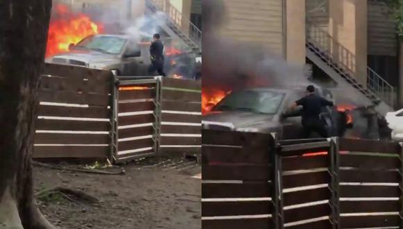 Un video viral tiene como protagonistas a dos valerosos policías que evitaron que un hombre muriera atrapado en su vehículo en llamas. | Crédito: @austinfiredept / Twitter