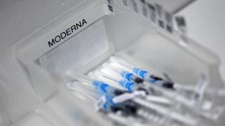 La farmacéutica Moderna empezó ensayos de una vacuna contra el VIH usando mRNA