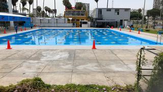 Reabren las piscinas del Estadio Luis Gálvez Chipoco