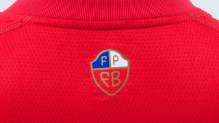 Selección peruana: ¿Por qué la nueva camiseta alterna tiene un 'escudo' con los colores de Chile? [Fotos]