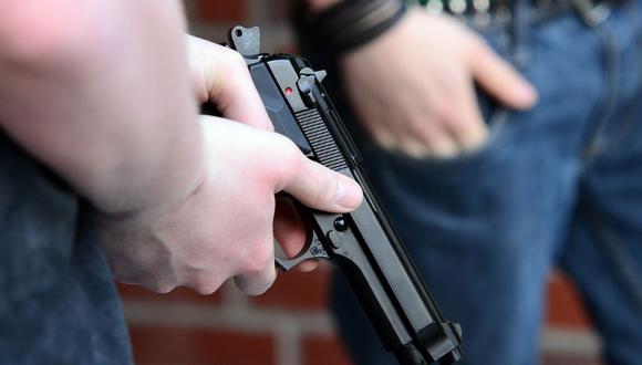La detención del adolescente estadounidense se dio después que una niña dijera que el joven le disparó desde un coche con un rifle de juguete. (Foto: Pixabay)