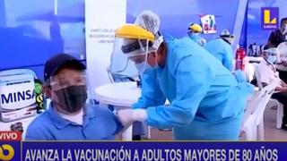 Vacunación COVID-19: inmunizan a adultos mayores de 80 años en Comas [VIDEO]