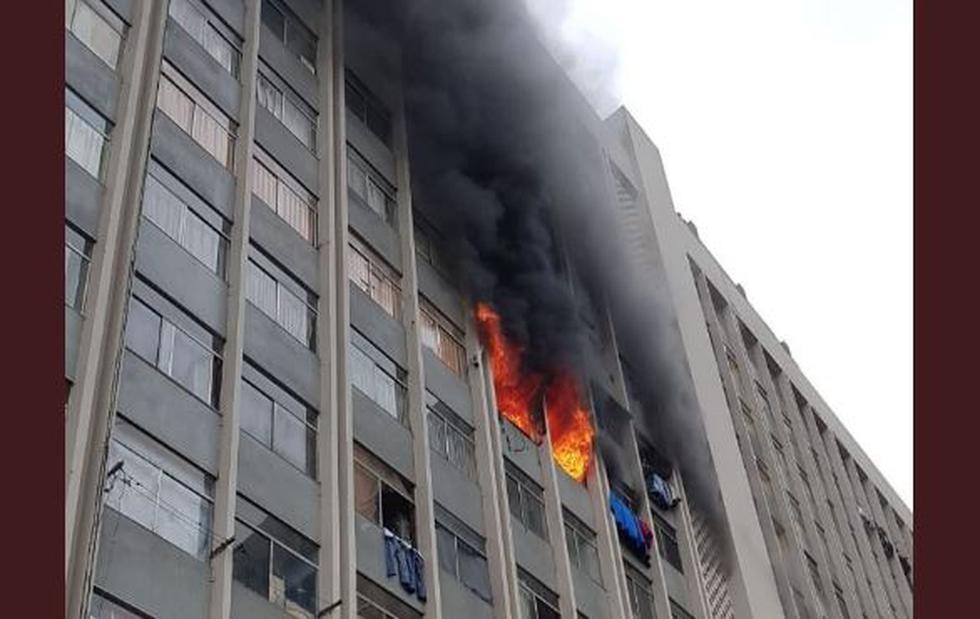 Incendio en edificio de la avenida Abancay en el Cercado de Lima. (Minsa)