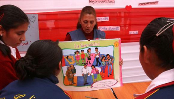 La educación sexual integral se basa en la protección y promoción de los derechos humanos fundamentales de los niños, niñas y adolescentes (Foto: Andina)