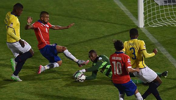 Chile venció 2-0 a Ecuador en su debut en la Copa América 2015. (AFP)
