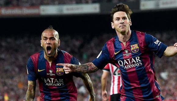 Dani Alves le gana a Lionel Messi y lo recordó en Instagram (Foto: AFP).