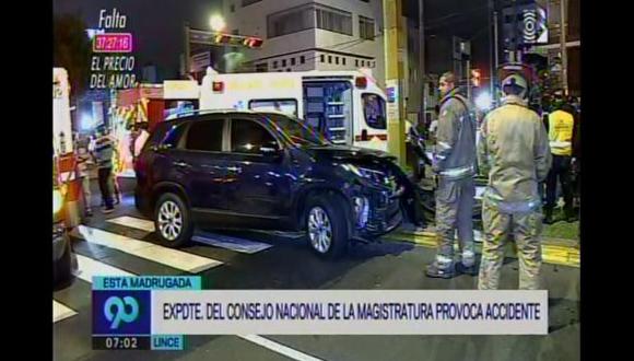 Ex magistrado del CNM chocó su vehículo contra ambulancia en Lince y dejó dos heridos. (Captura de video)