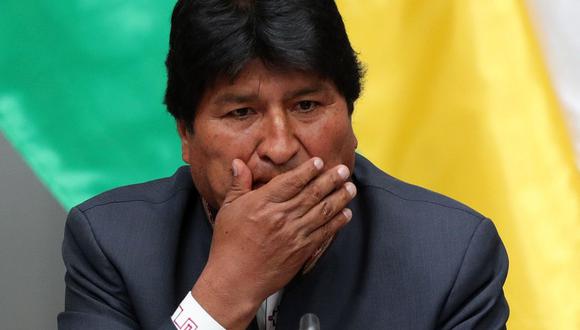 “No es posible que Evo [Morales] siga enfrentando a bolivianos con bolivianos, ordene que no entre comida, es un crimen de lesa humanidad”, afirmó el ministro interino de Gobierno de Bolivia, Arturo Murillo. (Foto: AFP)
