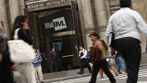 La BVL ganó un 4% en el mes, pero acumula una caída de 14,8% en el año. (USI)