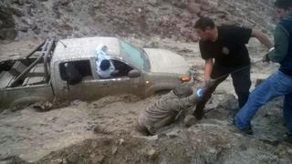 Caída de huaico en Arequipa bloquea la carretera y deja tres muertos
