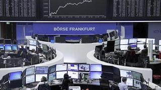 Bolsas europeas cierran con pérdidas atentas al Brexit