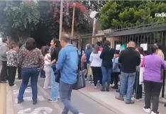 Molestia de peruanos que buscan sacar visa en la Embajada de México en San Isidro 