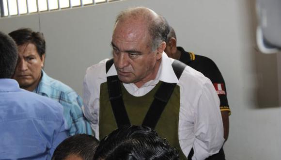 Una raya más. Roberto Torres es procesado por varios delitos en Chiclayo. (Juan Mendoza)