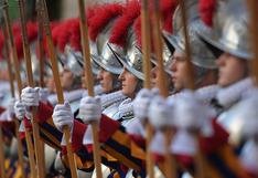 Guardia Suiza, el ejército permanente más antiguo que cuida al papa Francisco [Fotos]
