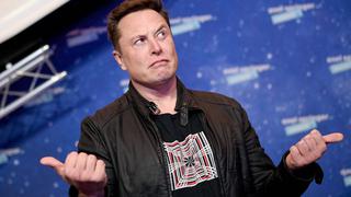 Elon Musk: “deberían preguntarse si es el móvil el que los posee”