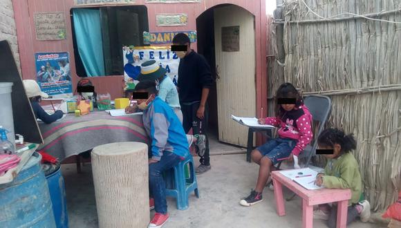 Arequipa: conoce al ejemplar menor de 14 años que dicta clases a niños desde el patio de su vivienda (Foto: Andina)