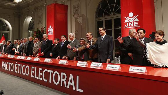 Evento reunió a 16 agrupaciones políticas para garantizar proceso electoral transparente. (César Fajardo)