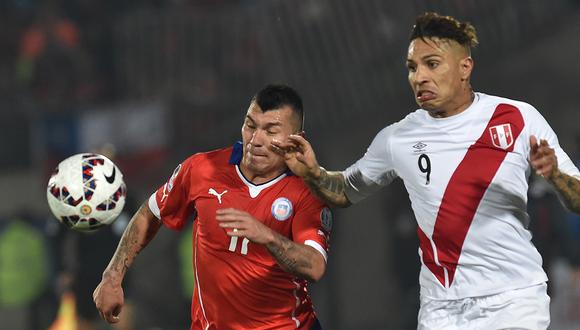 La última vez que se jugó un Perú vs. Chile por Copa América fue la semifinal del 2015. (Foto: AFP)