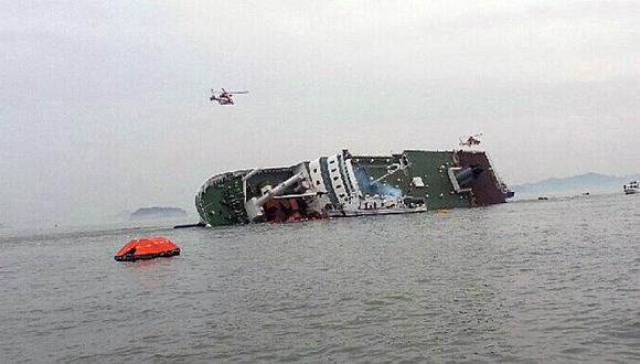 Corea del Sur: Intentan salvar del hundimiento a barco con 350 pasajeros. (Yonhap/Reuters)