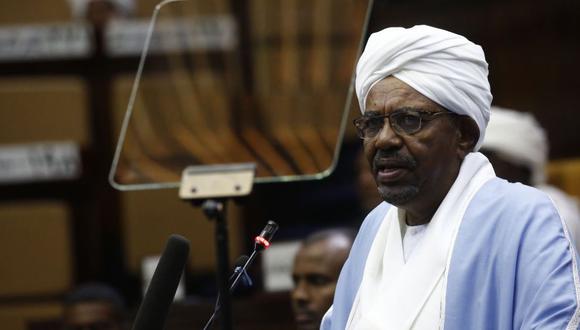 El juicio contra Al Bashir se iniciará después de que se termine el periodo de apelación, que dura una semana, aseveró el fiscal. (Foto: AFP)