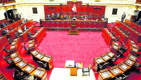 Dictamen de la Comisión de Constitución que desdobla la legislatura será debatido en el Pleno (GEC).
