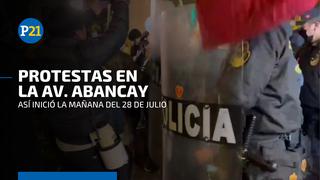 Fiestas Patrias 2022:  manifestantes llegan a Av. Abancay y son disuadidos por las autoridades