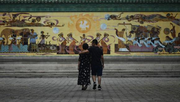 En muchas ciudades como Shanghái tasa de crecimiento de divorcios supera a la de los matrimonios.&nbsp;(FOTO: AFP)