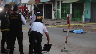 Hombre es asesinado a balazos en Villa El Salvador