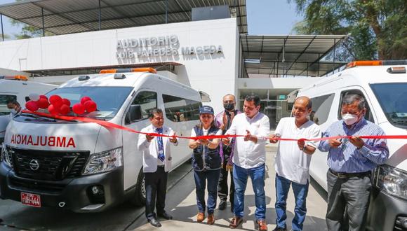 Ministra entregó cuatro nuevas ambulancias al departamento de Piura. (Foto: Difusión)