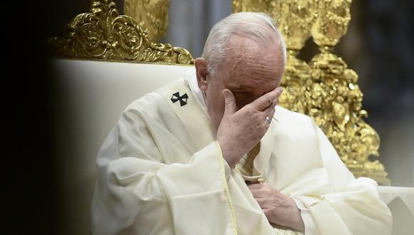 "Vengo hoy para demandar al papa y al Vaticano, porque esto tiene que parar. No están por encima de nosotros", dijo uno de los denunciantes. (Foto: AFP)