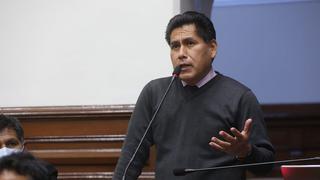 Congresista de Perú Libre: No le pongan cámara ni micrófono y no tendremos a Bellido hablando
