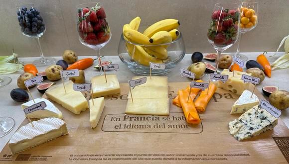 Variedad de quesos franceses.