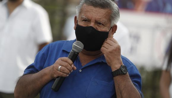 Acuña se pronunció a favor de censurar a Maraví. (Foto: César Campos/archivo GEC)
