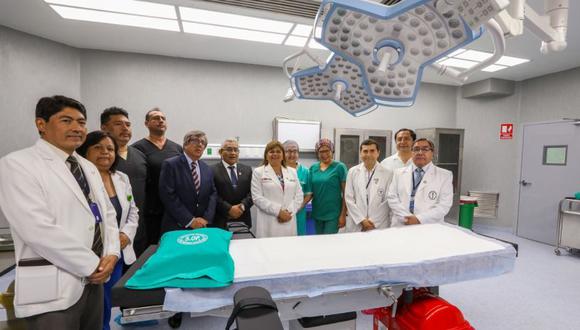 La ministra de Salud, Zulema Tomás Gonzáles, afirmó que la sala quirúrgica operará al mes a un promedio de ocho personas con TB. (Minsa)