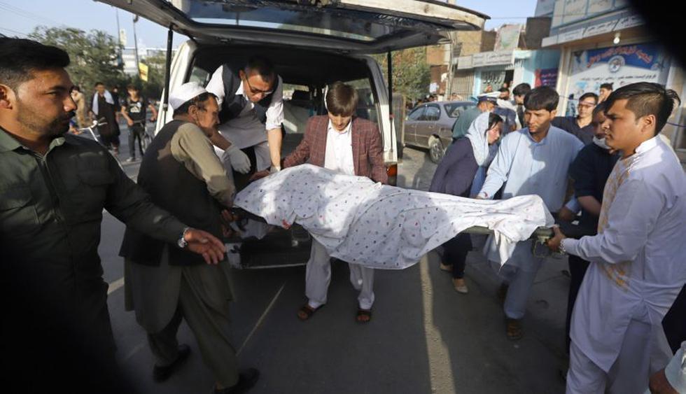Al menos 48 personas murieron y otras 67 resultaron heridas en un atentado suicida perpetrado en el interior de un centro educativo en Kabul, informaron a Efe fuentes oficiales. (Foto: EFE)