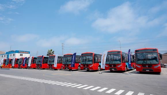 El transporte público de Lima ya cuenta con 25 nuevas unidades de buses a Gas Natural Vehicular (GNV).
