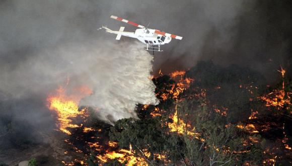 Incendios forestales en la región de Victoria, a 250 kilómetros de Melbourne. Australia. (EFE)