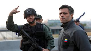 Operación Libertad: Grupo de militares rebeldes liberó al líder opositor Leopoldo López [FOTOS]