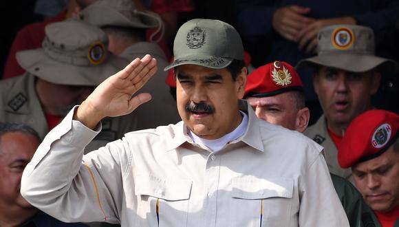 La paralización por toda una semana de las actividades productivas paliará las dificultades generadas por la crisis eléctrica, según Maduro. (Foto: AFP)